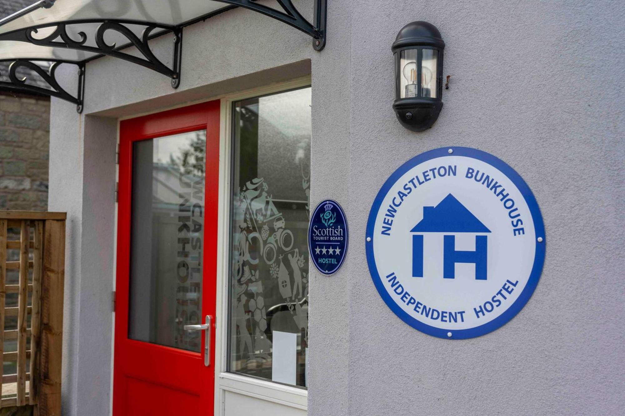 Хостел Newcastleton Bunkhouse Экстерьер фото